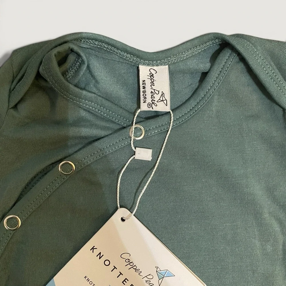 NWT Copper Pearl Newborn Knotted Gown Journey Green Layette Hospital Photo Prop